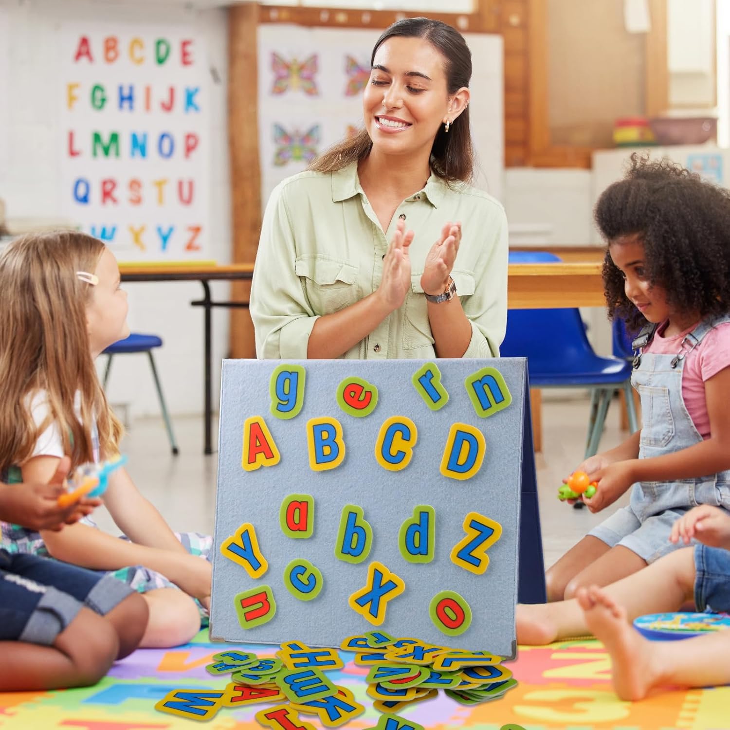 CHEFAN Felt Alphabets Letters,ABC Learning Toys,26 Lowercase & 26 Uppercase Letters Spelling Learning Toys Games for Preschool,Educational Kindergarten Learning Activities 3+ Years Old